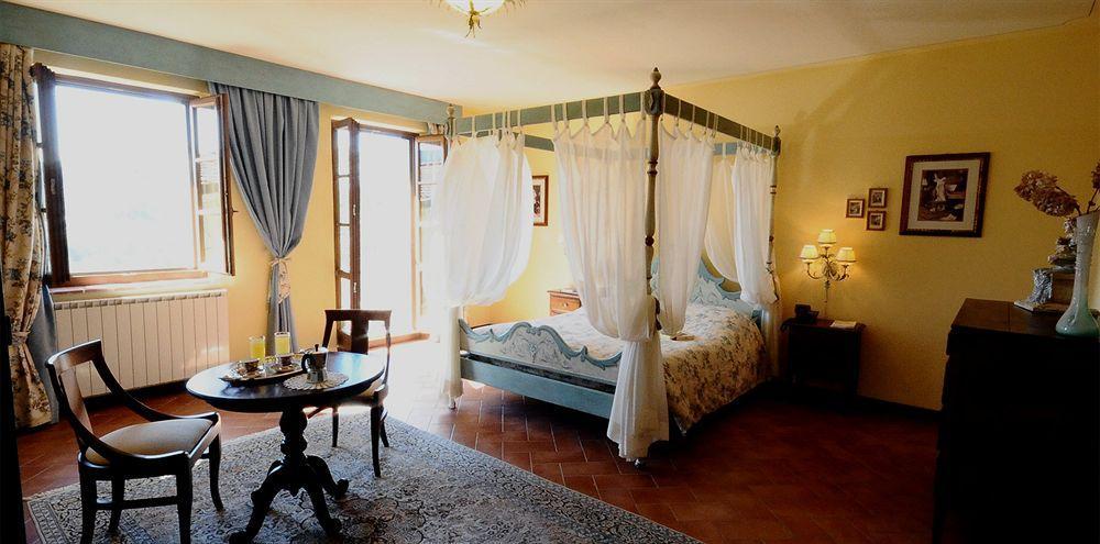 Affittacamere Borgo I Tre Baroni Moggiona Esterno foto